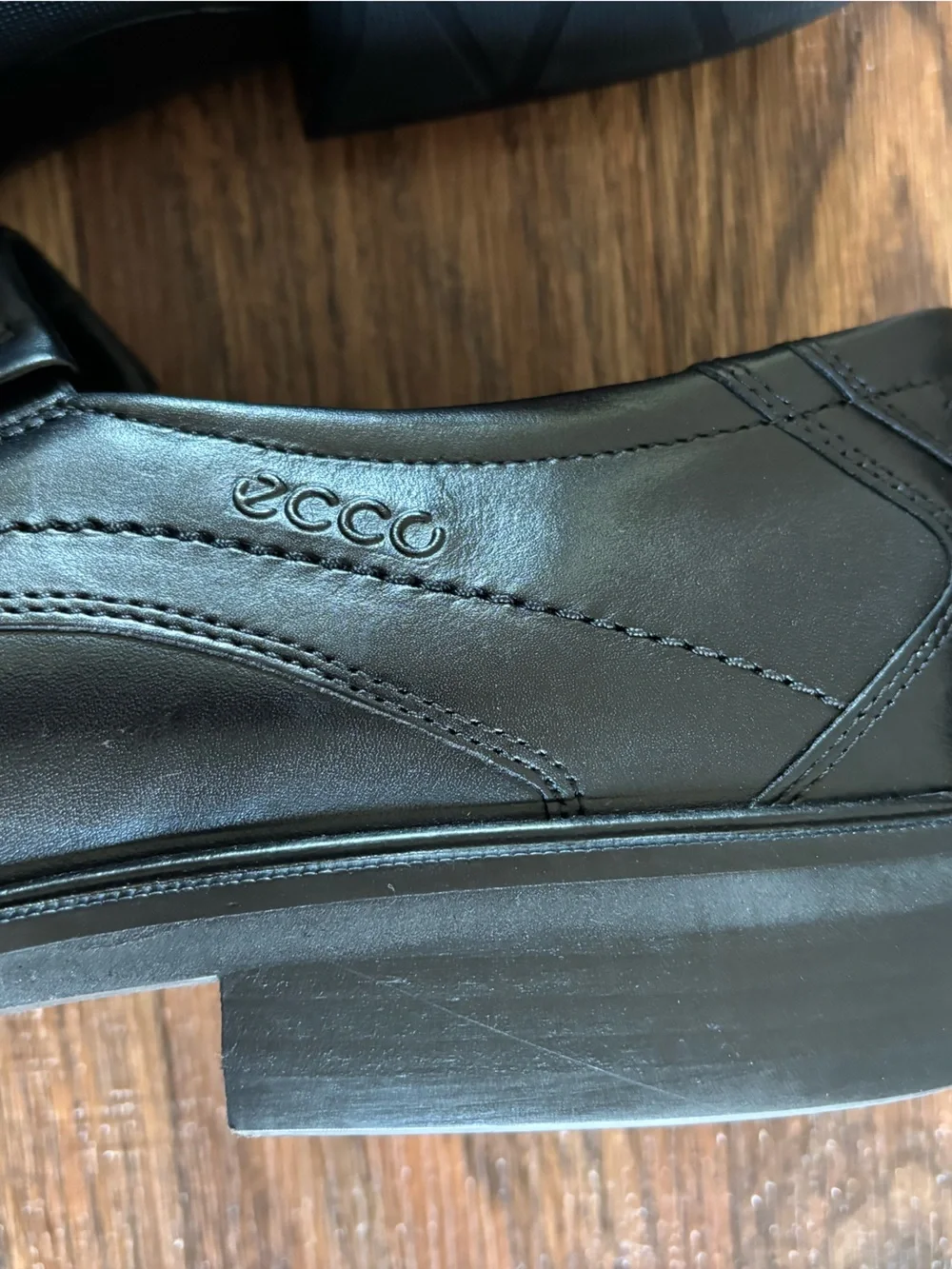 ECCO Windsor Apron Toe Leather Slip-On Loafers - Black 48- 14/14.5